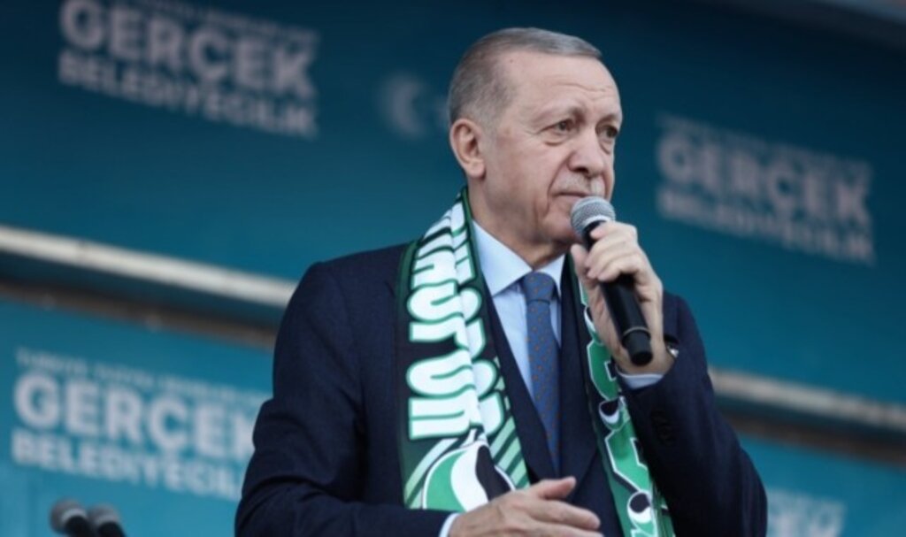Cumhurbaşkanı Erdoğan: ''Terörle mücadeleye emin adımlarla devam ediliyor.''