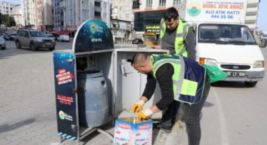 İLKADIM’DA MODERNİZE EDİLEN AYPİKUTLAR YENİ GÖRÜNÜMÜYLEDE TAKDİR TOPLUYOR