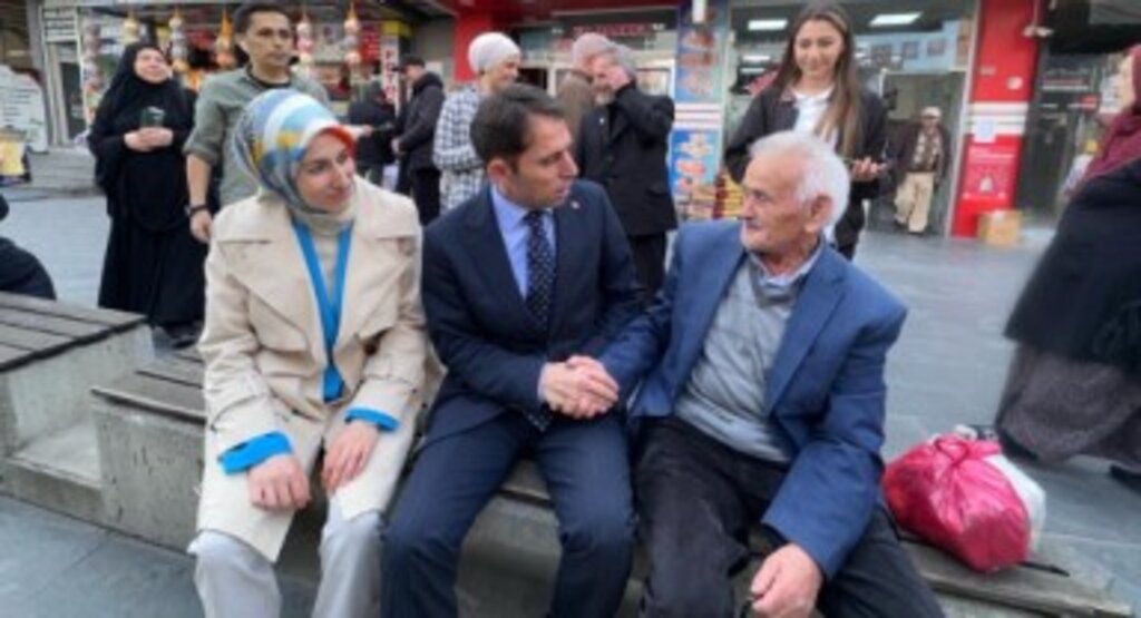 SBB Başkan Adayı Mustafa Yeşilyurt Tekkeköy'de Vatandaşlarla Bir Araya Geldi