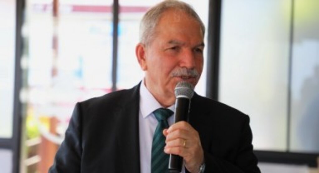 BAŞKAN DEMİRTAŞ'TAN HAYVANSEVERLERE BARINAK MÜJDESİ