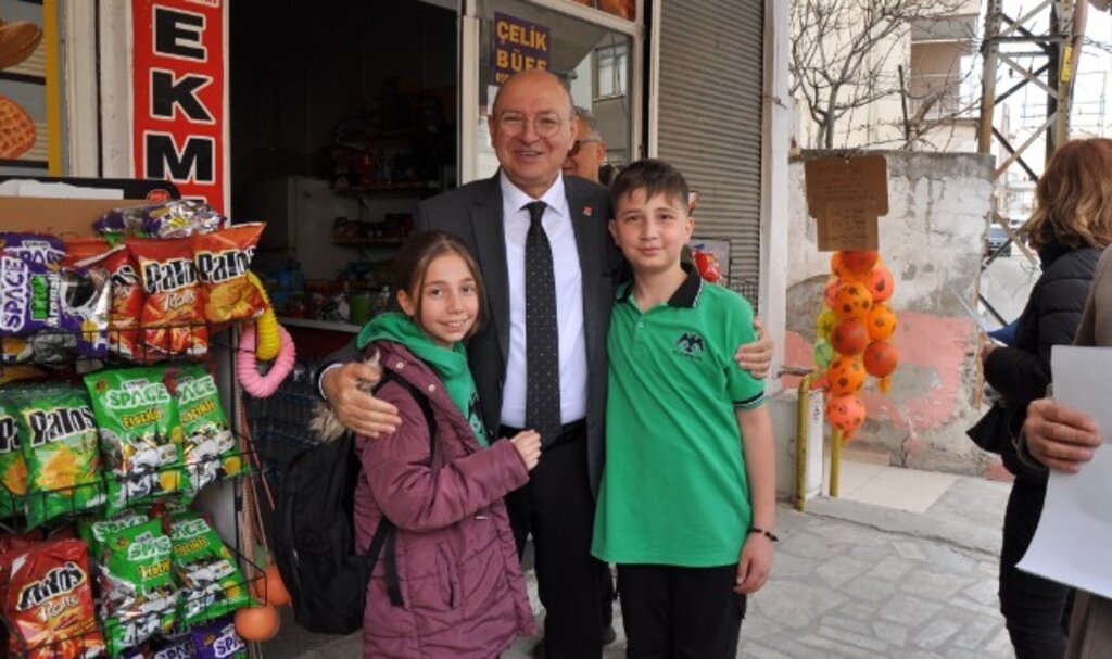 CHP'li Şenel: Göreve geldiğimizde birileri gibi işçi kıyımı yapmayacağız