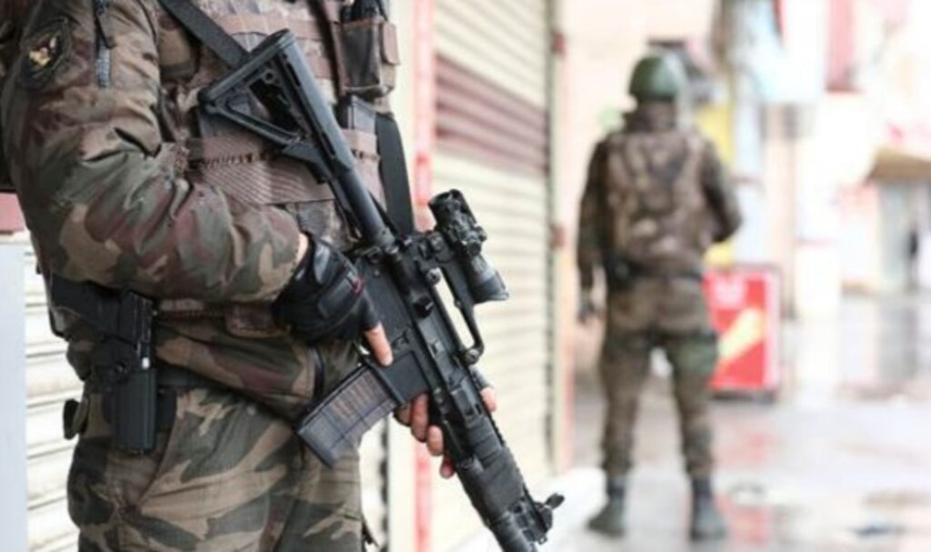 İstanbul’da Çirkinler Organize Suç Örgütü çökertildi
