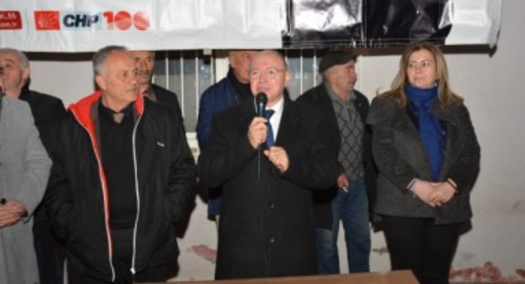 Şenel'den sert çıkış: Basiretsiz yöneticiler İlkadım'da çöp toplamaktan bile aciz kaldılar