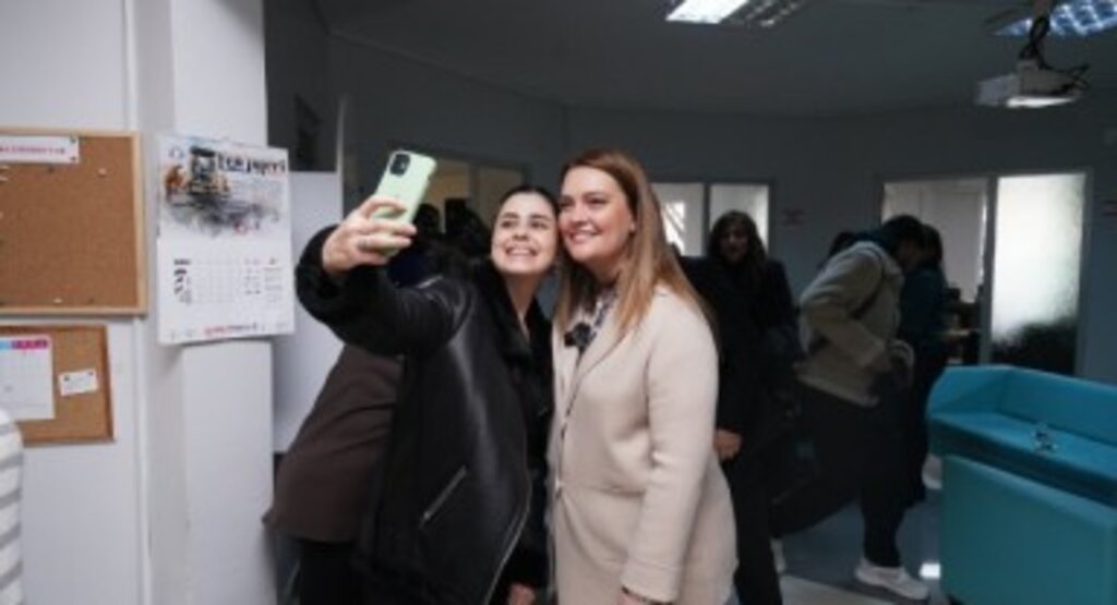 TÜFEKCİ: KADIN İSTERSE BAŞARIR
