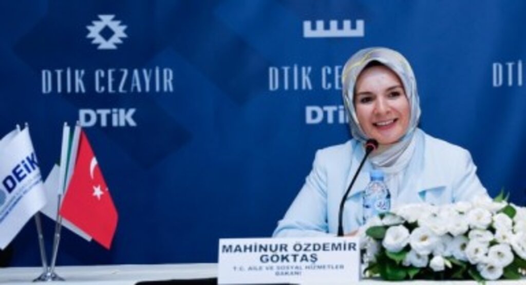 Aile ve Sosyal Hizmetler Bakanımız Göktaş, Cezayir'deki Türk İş Dünyası Buluşması'na Katıldı
