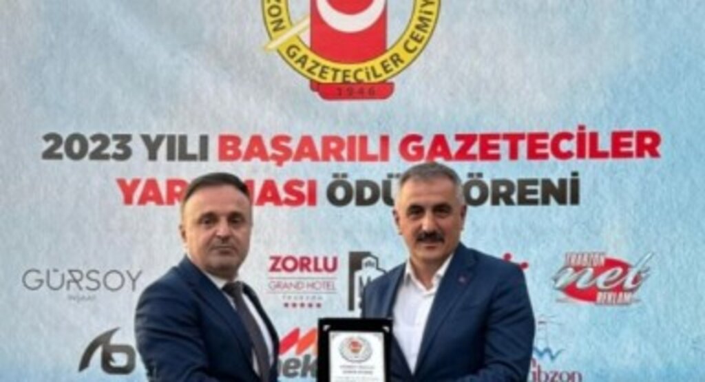 Gazeteci Aydın’a Hizmet Ödülü