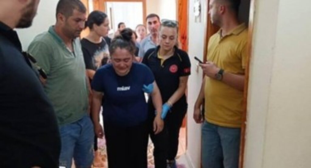 Kargocu Yalanıyla Evine Girdiği Kadını Gasp Etmeye Çalıştı