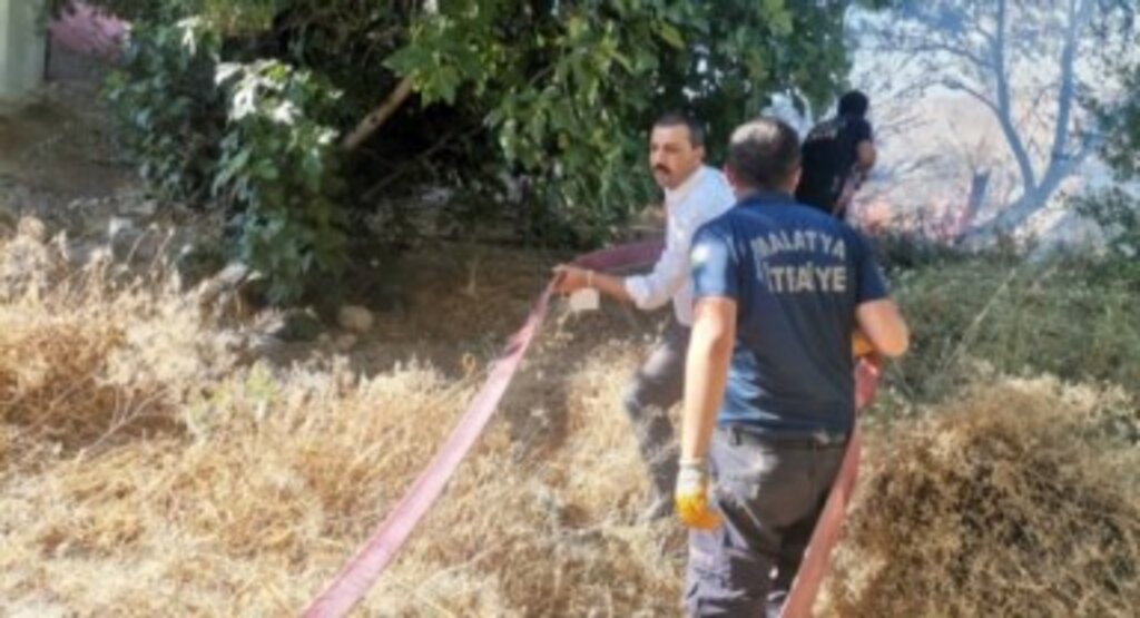 Kaymakam Yangında İtfaiyeci Gibiydi