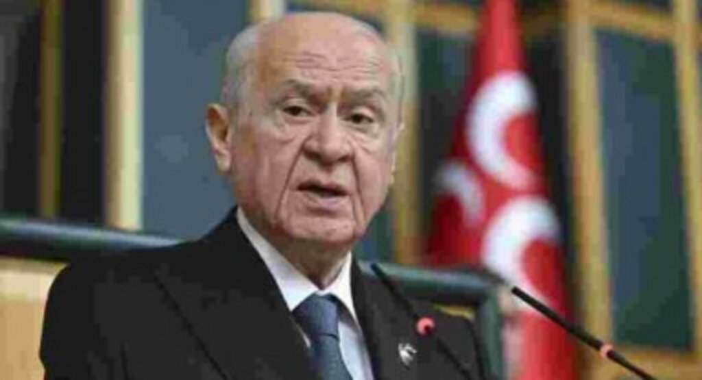 MHP Genel Başkanı Bahçeli, CHP'li mevkidaşı Özel'i hedef aldı