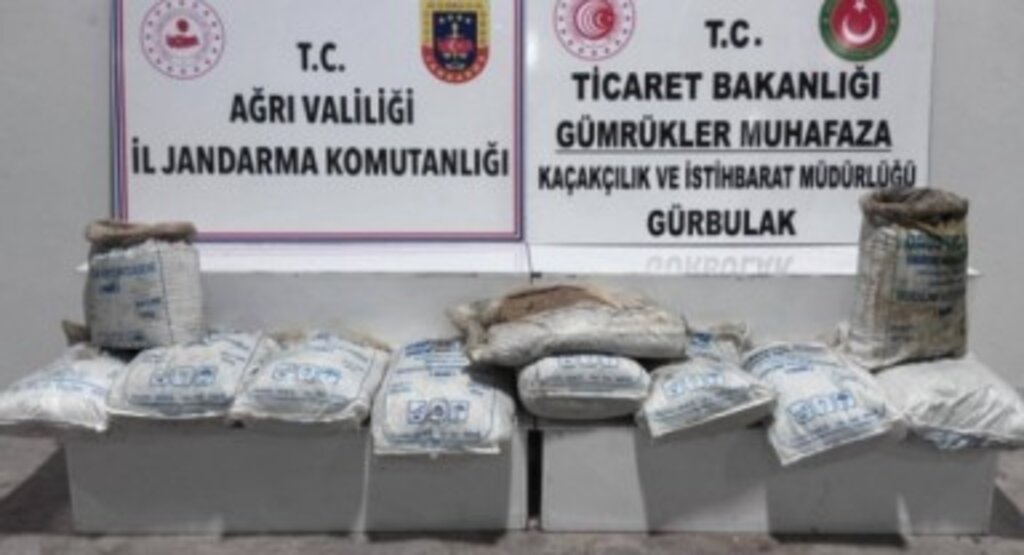 Ağrı’da dorsede gizlenmiş 240 kilo eroin ele geçirildi