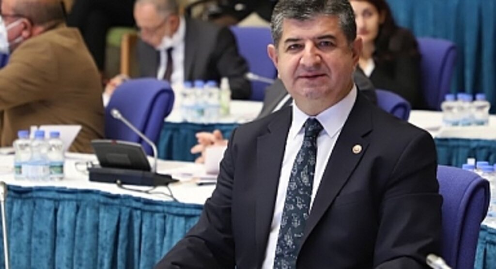 Chp'li Av. Cavit Arı; 