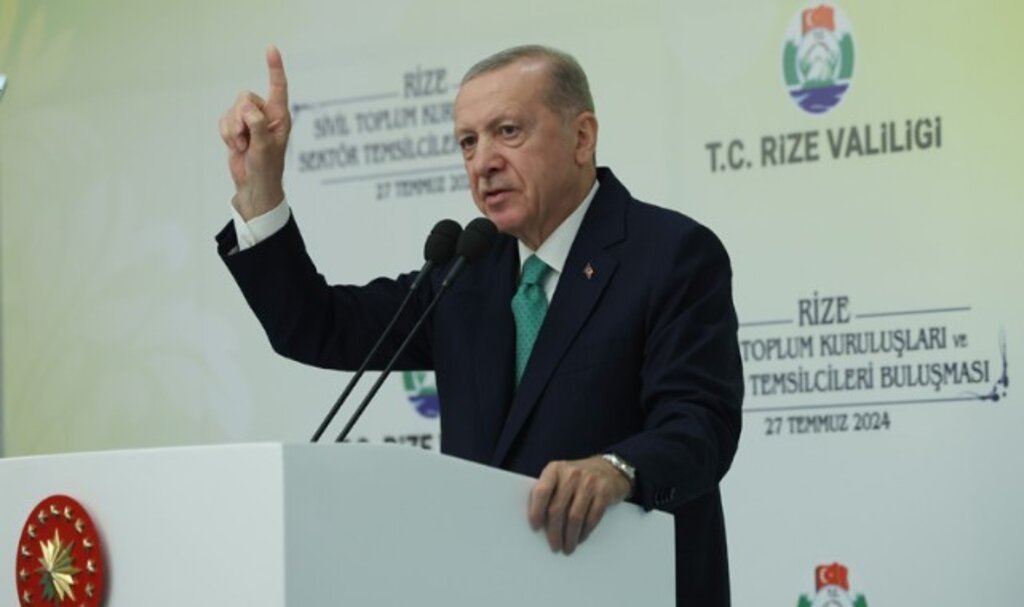 Cumhurbaşkanı Erdoğan, Rize’de STK temsilcileriyle bir araya geldi