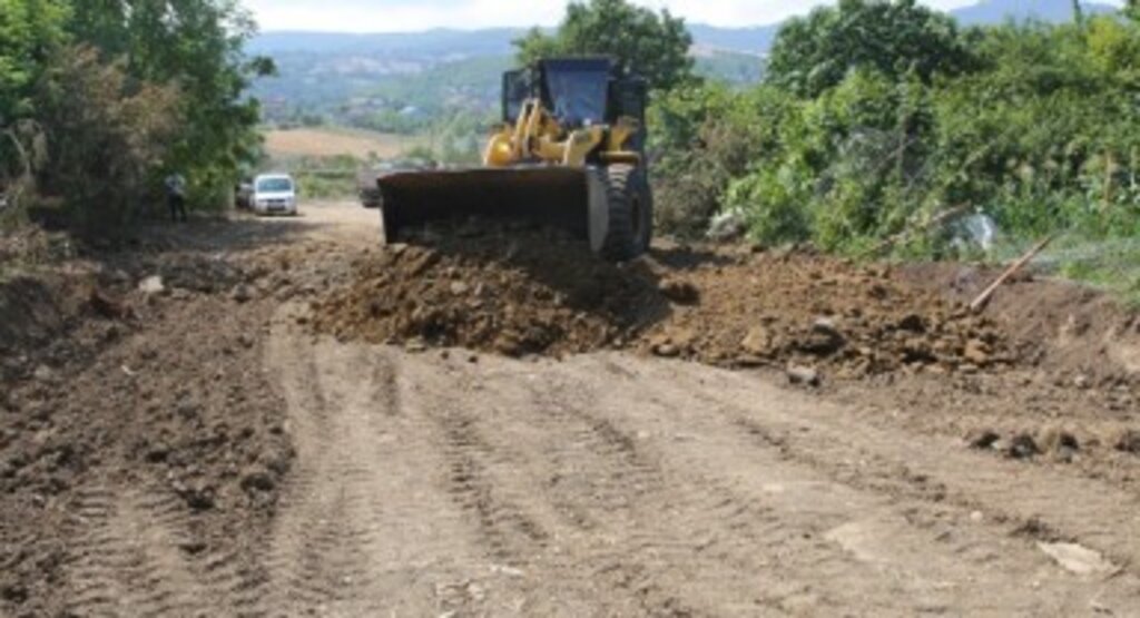 Güzeldere’ye iki yeni yol açılıyor