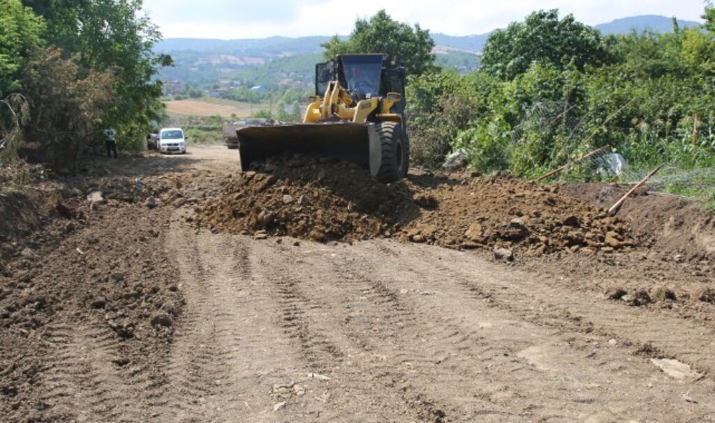 Güzeldere’ye iki yeni yol açılıyor