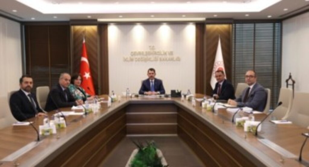 Kurum: Cennet vatanımızın havasını, suyunu, toprağını korumakta kararlıyız