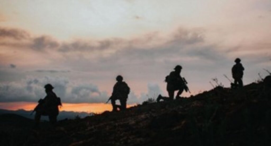 Suriye ve Irak'ta 10 terörsit etkisiz hale getirildi