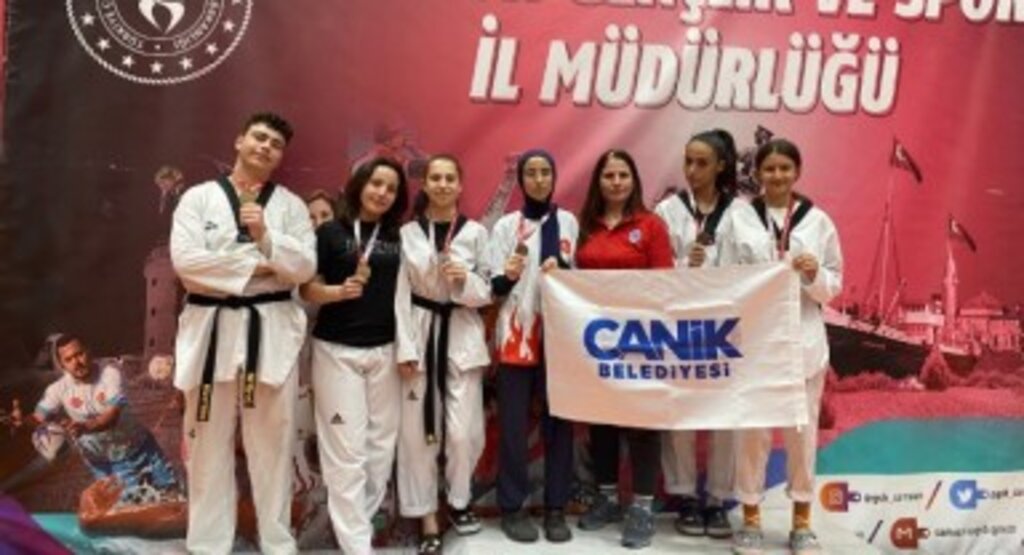 Taekwondo'da Canik Rüzgârı 