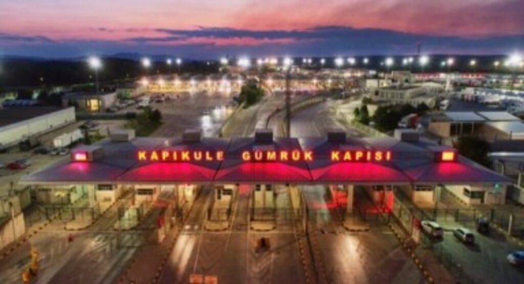 Ticaret Bakanlığı: Kapıkule’de işlem peronları 24’e çıkarıldı