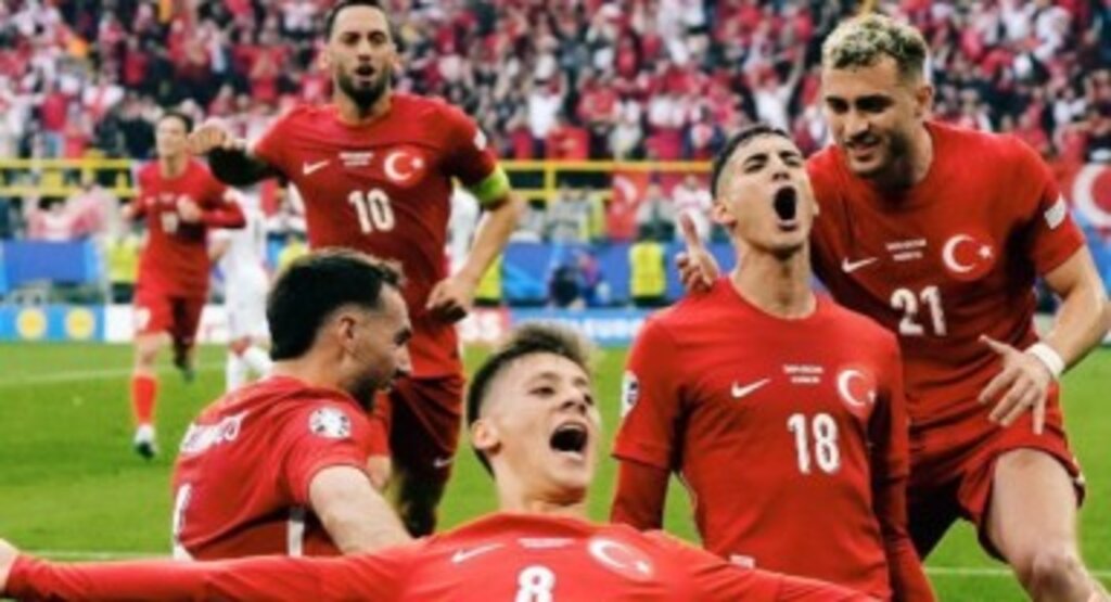 Türk’e Durmak Yaraşmaz, Çeyrek Finaldeyiz!
