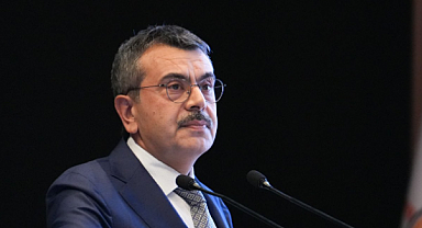 Bakan Tekin: Evlatlarımız Dijital Faşizmden Korumalıyız