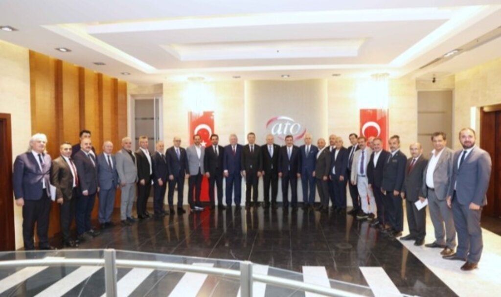 Cumhurbaşkanı Yardımcısı Cevdet Yılmaz ATO'yu ziyaret etti