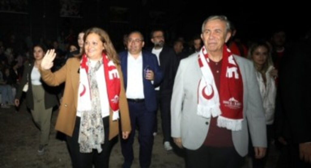 Mansur Yavaş, Afyonkarahisar’da Zafer Yürüşü’ne katıldı