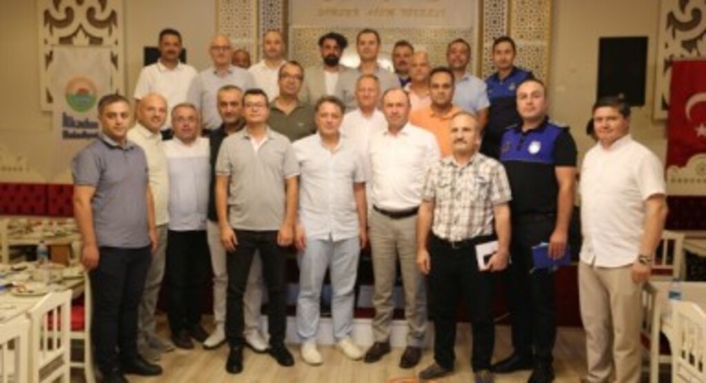 Ruhsat ve zabıta müdürleri İlkadım’da buluştu