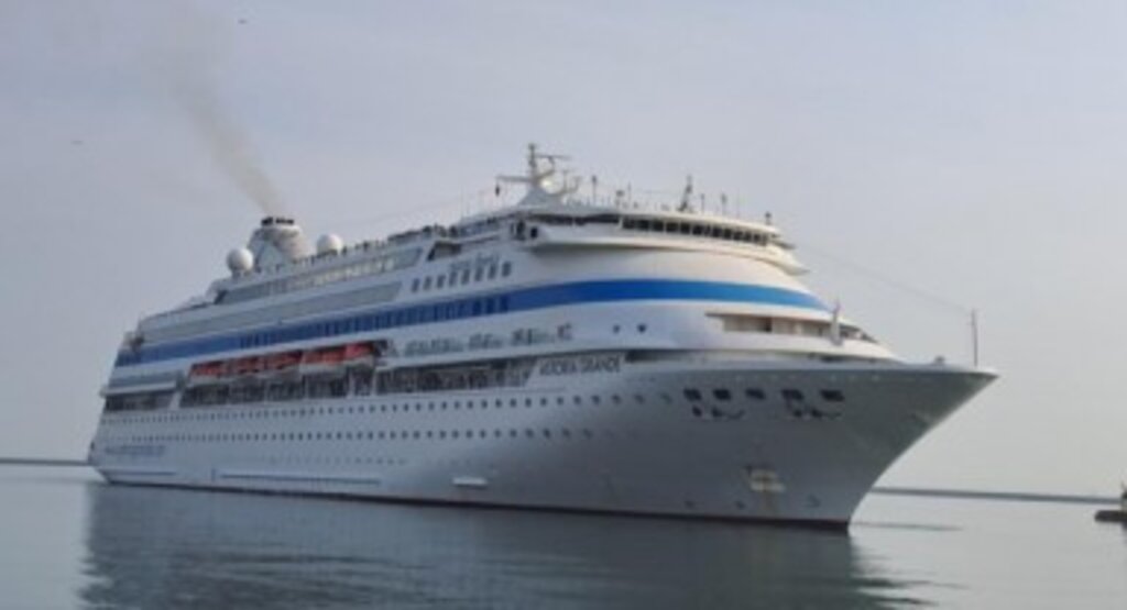 Rus Kurvazier Gemisi Astoria Grande Samsun'da