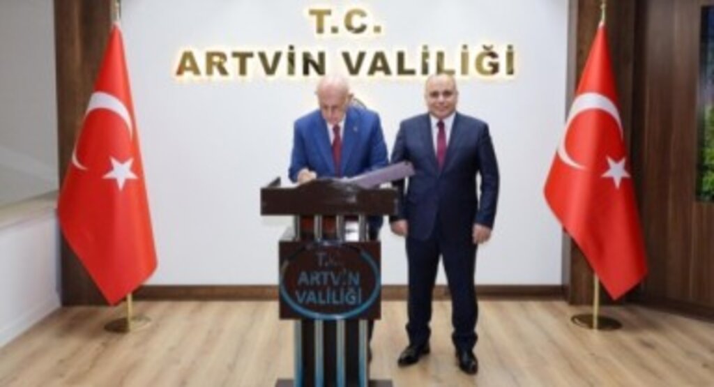 TBMM 27. Başkanı İsmail Kahraman, Vali Cengiz Ünsal’ı ziyaret etti