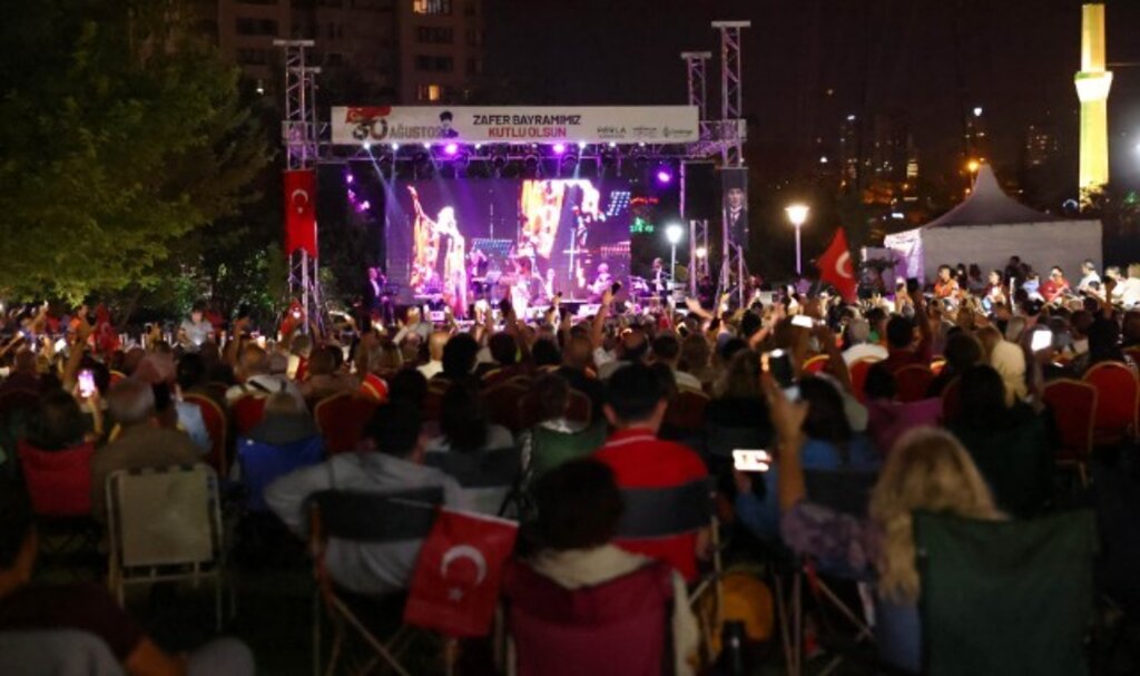 Zafer Bayramı Çankaya'da Coşkuyla Kutlandı