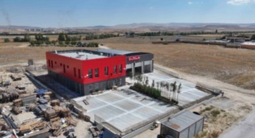 Ankara Büyükşehir Belediyesi’nin modern itfaiye istasyonları yükseliyor