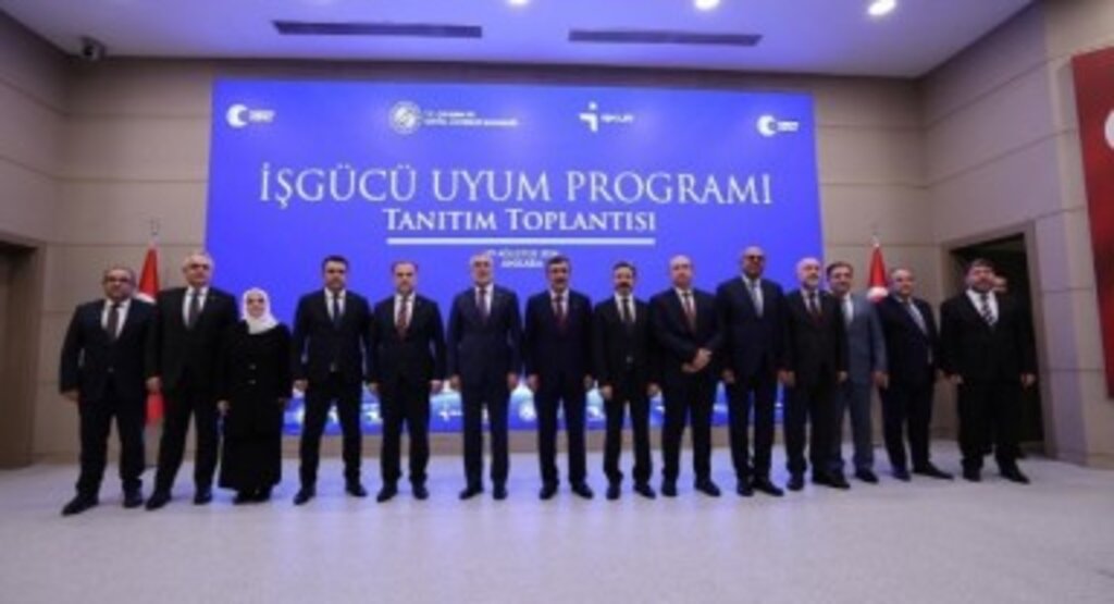 Bakan Işıkhan, İŞKUR'un İşgücü Uyum Programı Tanıtım Toplantısı'na İştirak Etti