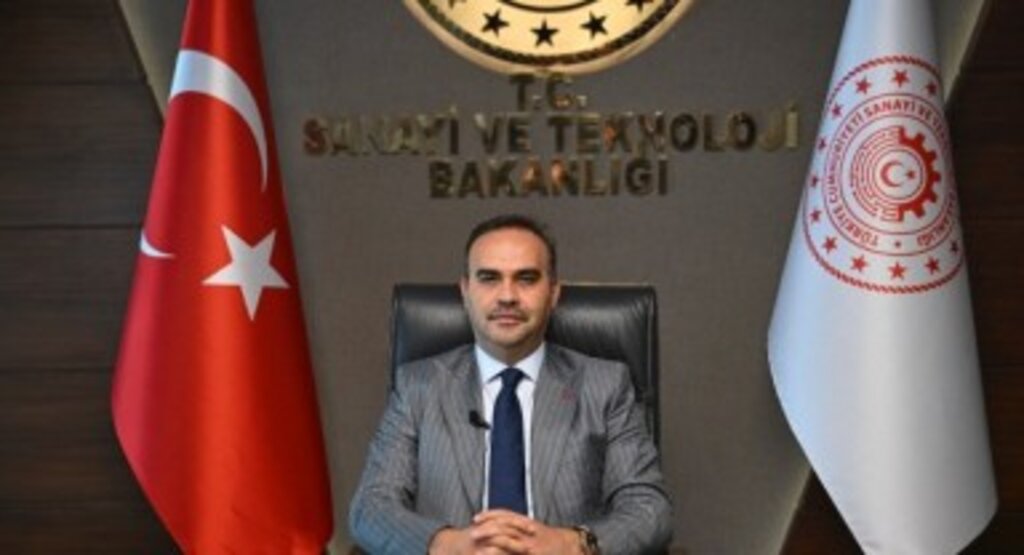 Bakan Kacır: “Avrupa’nın 2. dünyanın ise 8. büyük çelik üreticisi konumundayız”