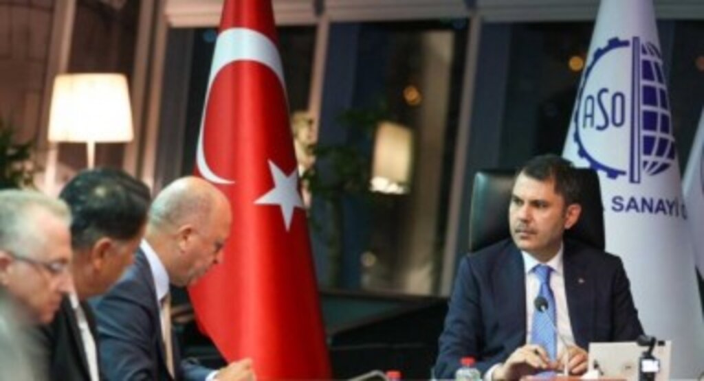 Bakan Murat Kurum, Ankara Sanayi Odasında sanayicilerle buluştu