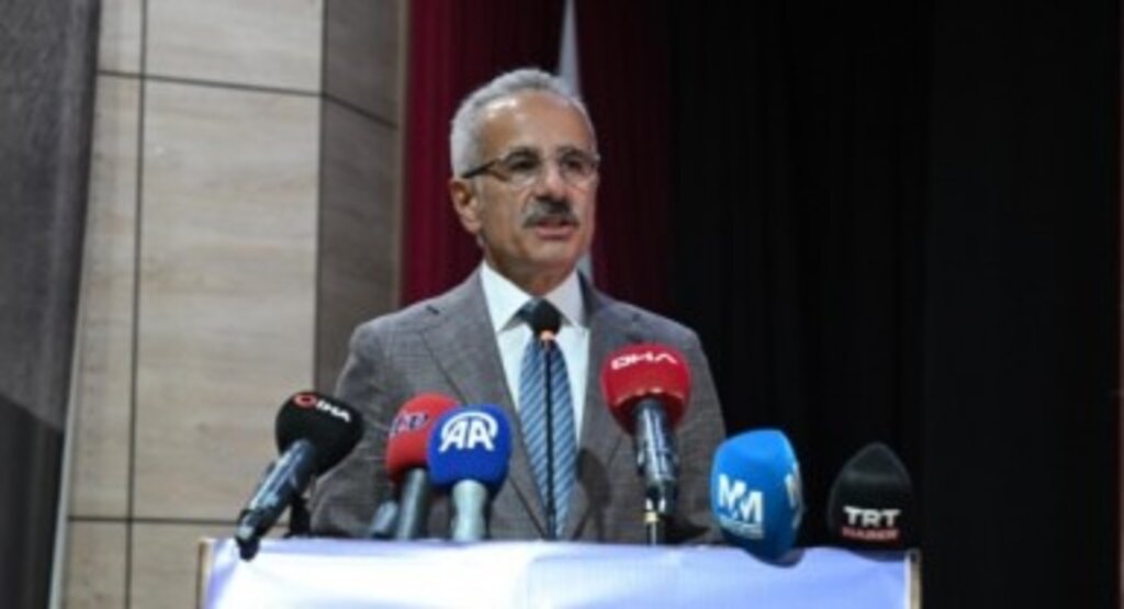 Bakan Uraloğlu kişisel verilerin çalındığını doğruladı