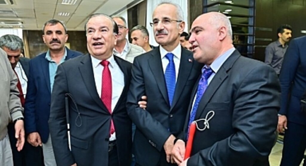 Bakan Abdulkadir Uraloğlu'ndan Engelsiz Ulaşım Projelerine 100 Milyon Lira Destek Müjdesi!