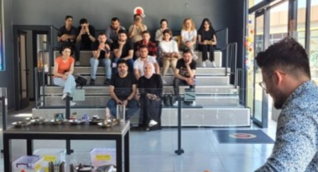 Bu Stüdyoda Sanat Var