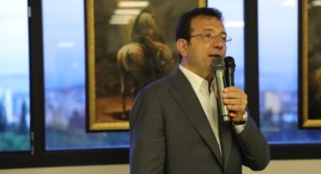 Ekrem İmamoğlu’nun siyasi yasak davası ertelendi!