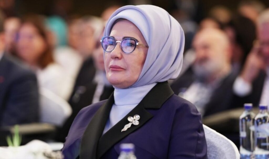 Emine Erdoğan’dan, Paralimpik Oyunları’nda mücadele eden milli sporculara kutlama mesajı