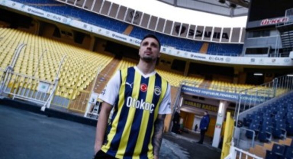 Fenerbahçe, Krunic transferini KAP’a bildirdi