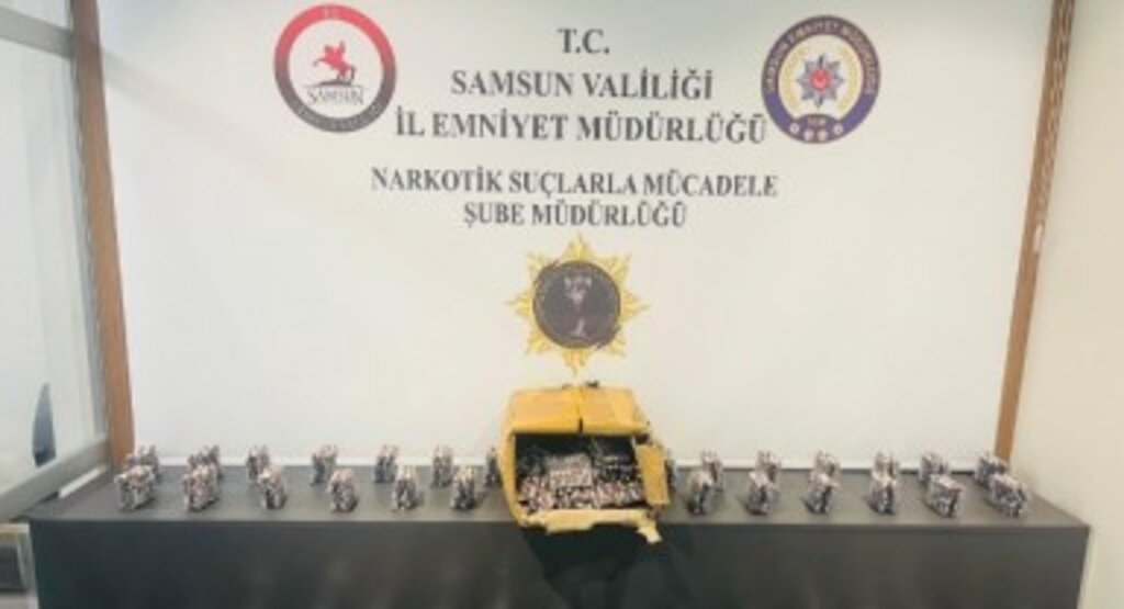 İlkadım’da Uyuşturucuya Büyük Darbe: 15.148 Sentetik Hap ve Yüklü Miktarda Para Ele Geçirildi!