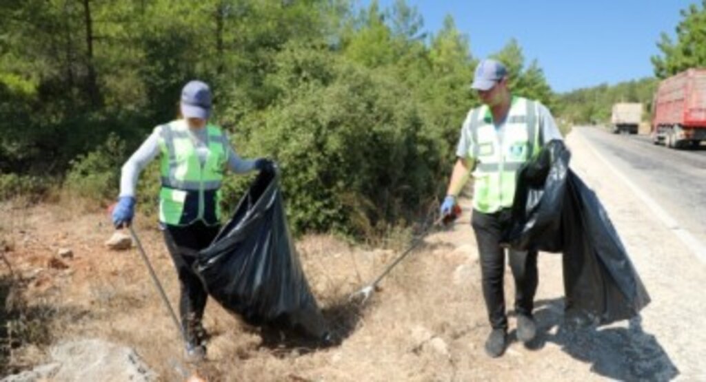 Mumcular’da Temizlik Seferberliği 