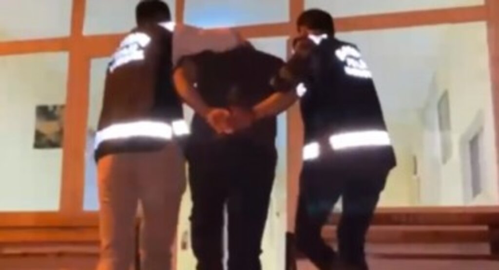 Polis Ekleri Aranan Şahsı Bafra’da Yakaladı!