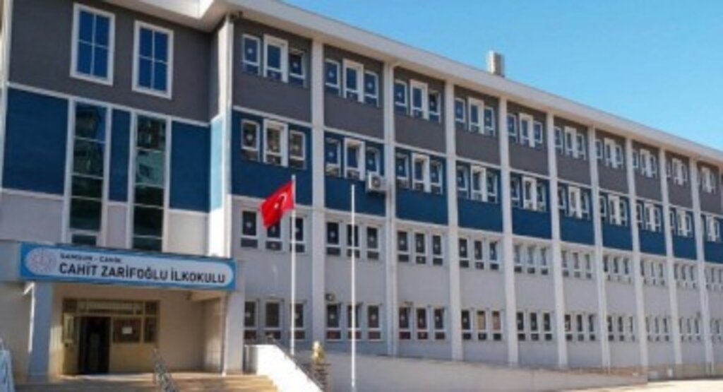 Canik Cahit Zarifoğlu İlkokulundan Kan Yardımı Çağrısı!