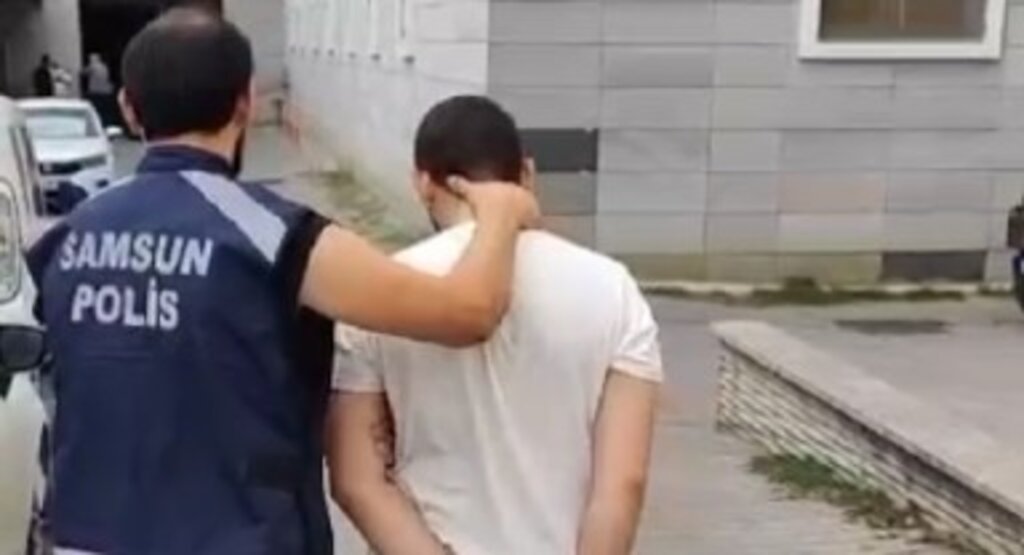Samsun'da Uyuşturucu Taciri Çatı Katında Yakalandı