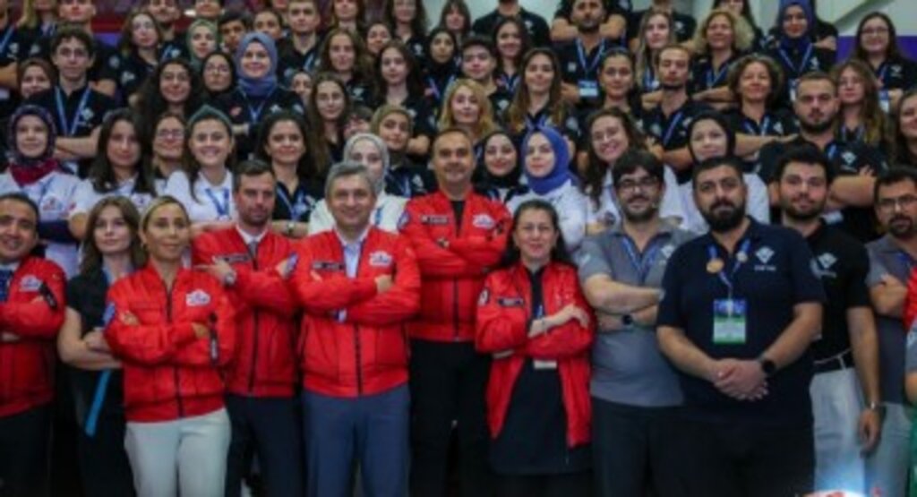 Sanayi ve Teknoloji Bakanı Kacır Antalya TEKNOFEST’te