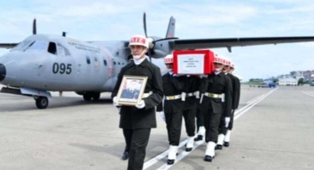 Şehit Üsteğmen Ömer Fatih Ayar’ın naaşı Trabzon’da