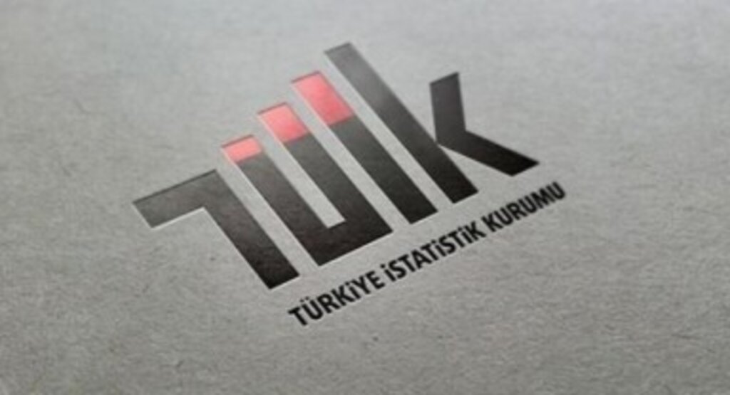 TÜİK: Dış ticaret açığı geriledi