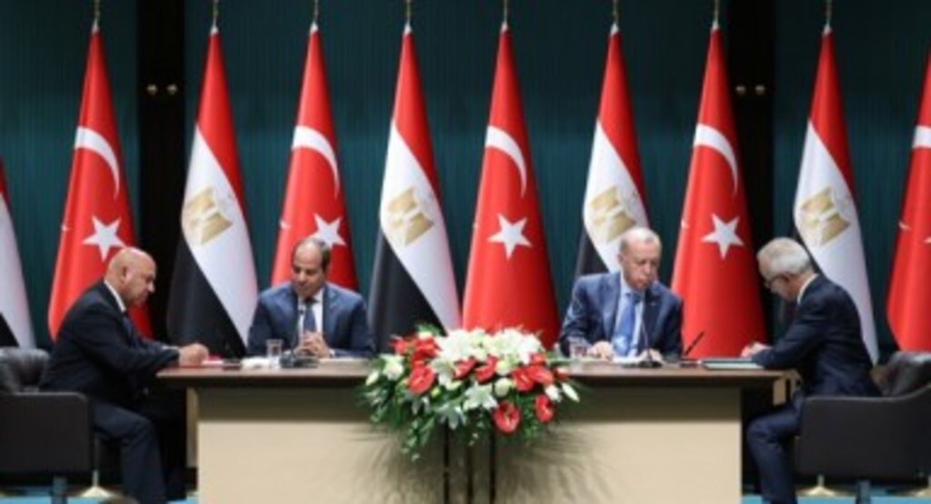 Türkiye-Mısır uçak seferleri 2 katına çıkacak