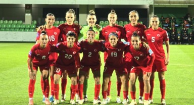 A Milli Kadın Futbol Takımı Avrupa Şampiyonası Hayallerine Veda Etti
